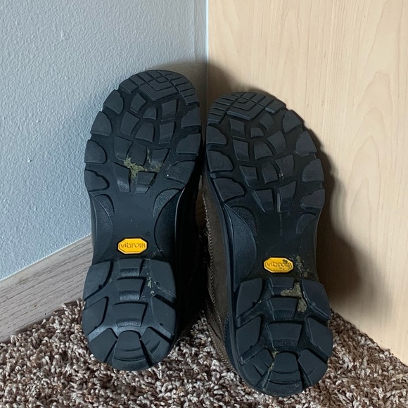 LLBEAN GORE-TEX HIKING BOOTS - Picture 3 of 6